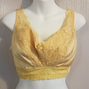 BRA - Comfy VINTAGE style bra lace trim bra size 1X
